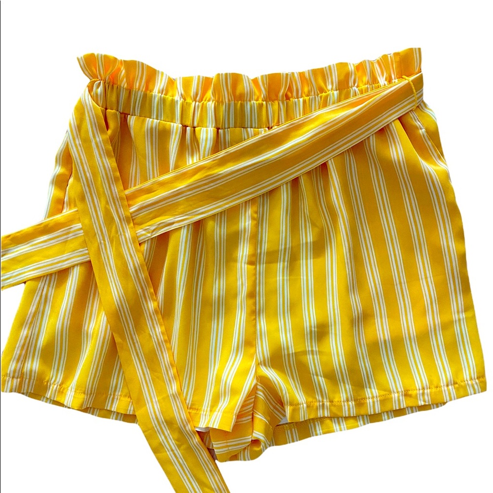 Forever 21 shorts